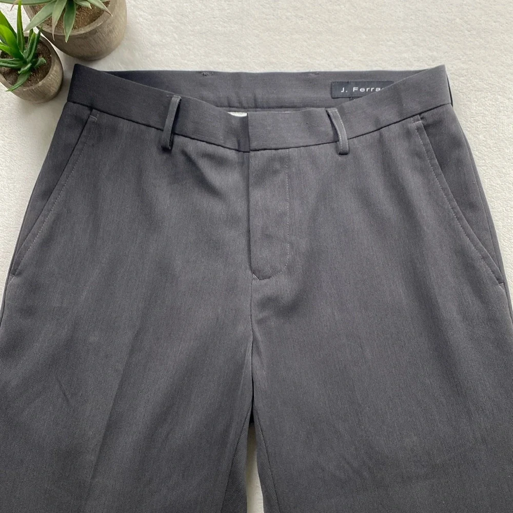 JF J. Ferrar Flat Front Classic Fit Dress Pant/Trouser (30x30, Gray)